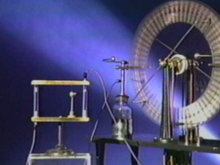 Corona Discharge: Lightning Model