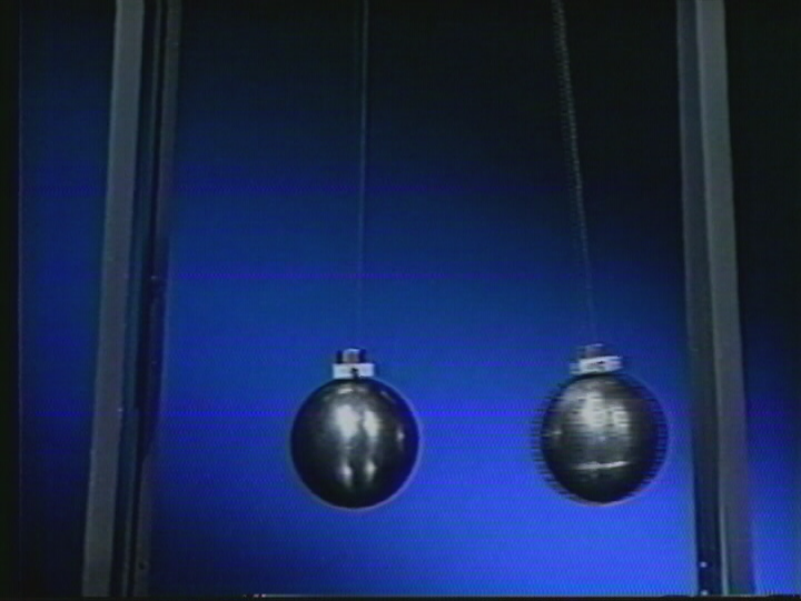 Elastic Collision: Duration and magnitude of Impact Forces
